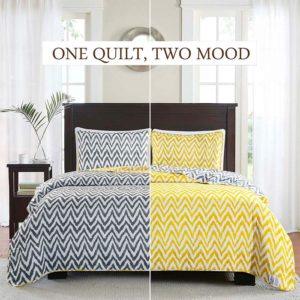 Reversible Bedspread Quilt Set